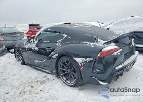 2021 Toyota Supra Base z USA, uszkodzony, nr VIN WZ1DB0C00MW037500